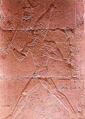 King Djoser dressed in his Sed-Festival robe runs the course