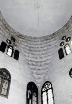 The pendentives within the mausoleum